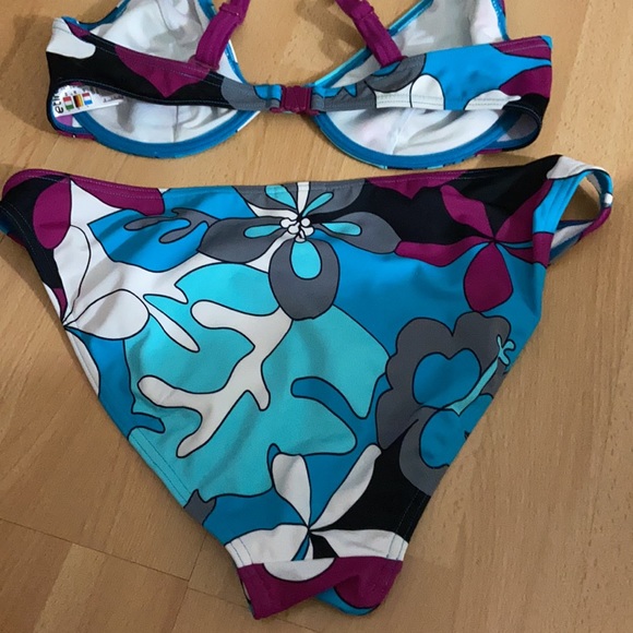 Entirely - Picture 6 of 11